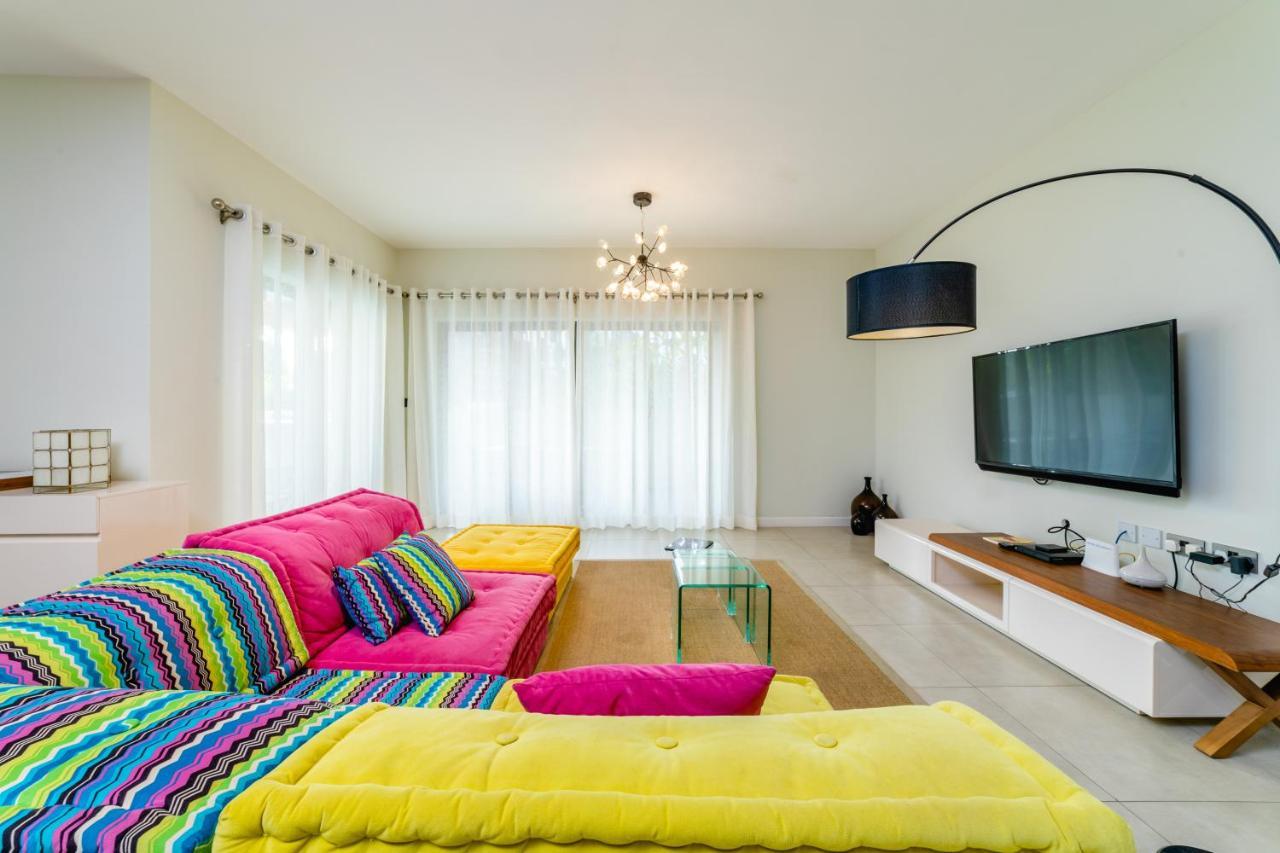 Beachcove Apt No 1 Pereybere Beach Esterno foto