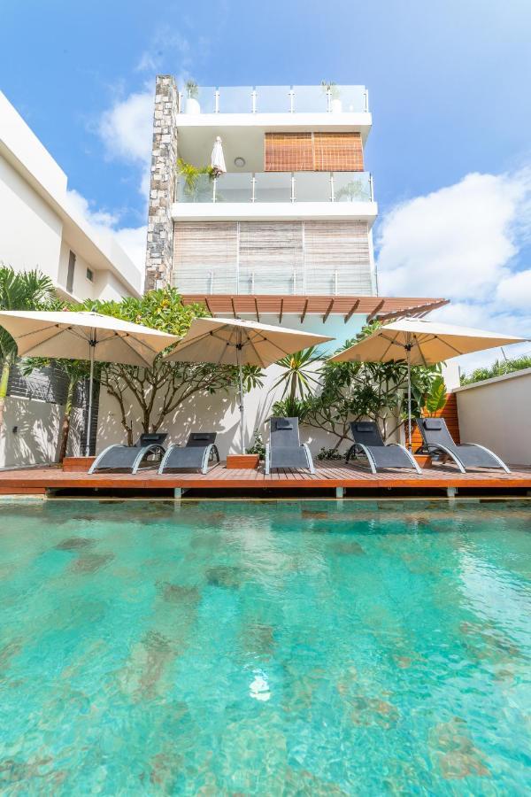 Beachcove Apt No 1 Pereybere Beach Esterno foto