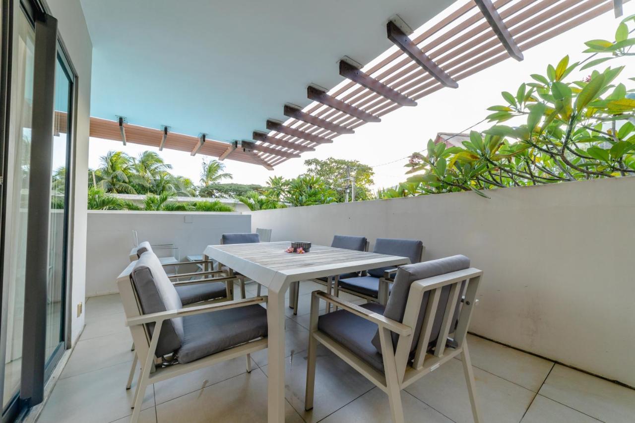Beachcove Apt No 1 Pereybere Beach Esterno foto